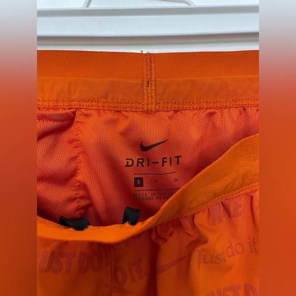 Orange Nike dry, fit, swimming trunks, size small - Picture 5 of 8
